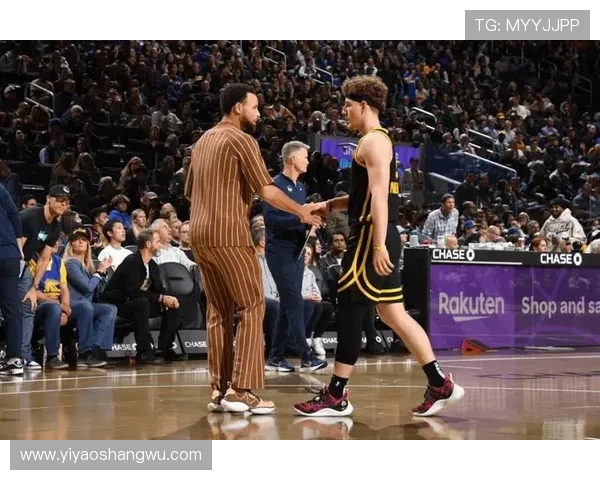 波杰姆斯基状态平平出战三十四分钟仅得十一分三篮板球队进攻效率受限